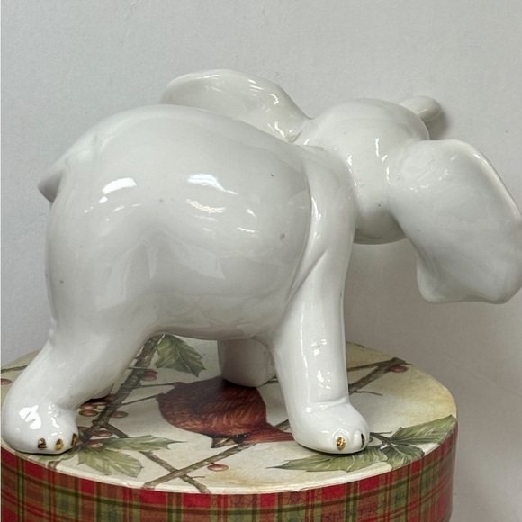 Elephant White with Gold Leaf Vintage Porcelain Figure - Picture 3 of 8